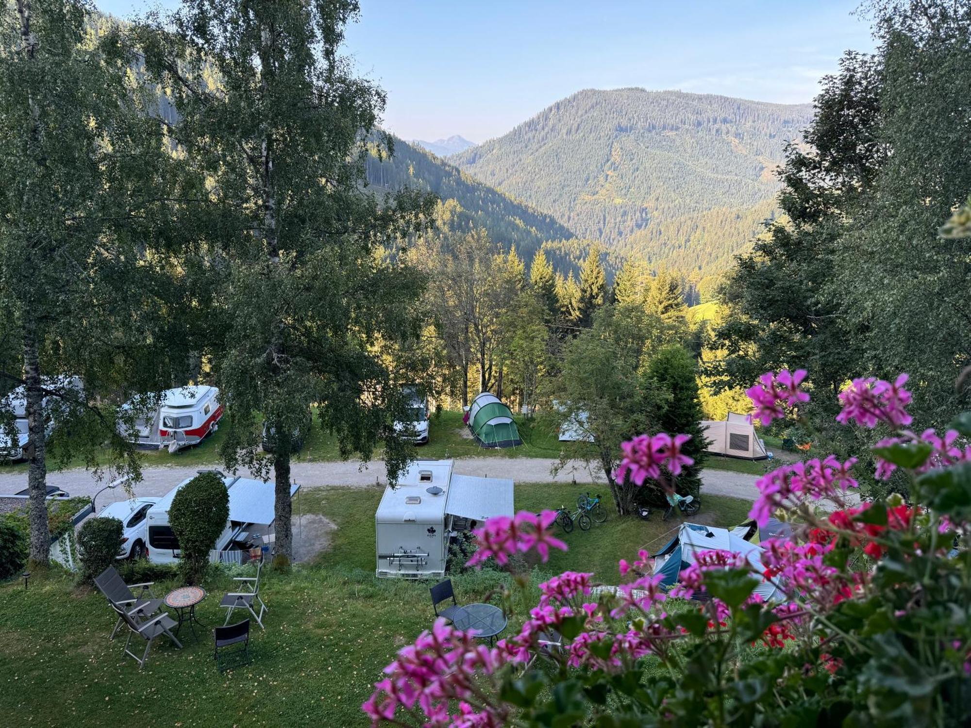 Fruehstueckspension Gsenger Ramsau am Dachstein Exterior foto